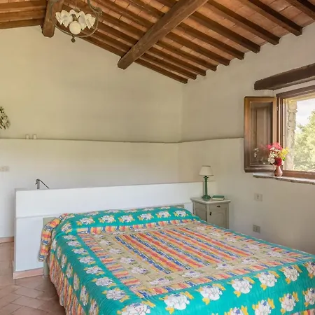 Le Pianore Farm stay *